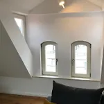 Raumausbeute Design Hoher Priester *