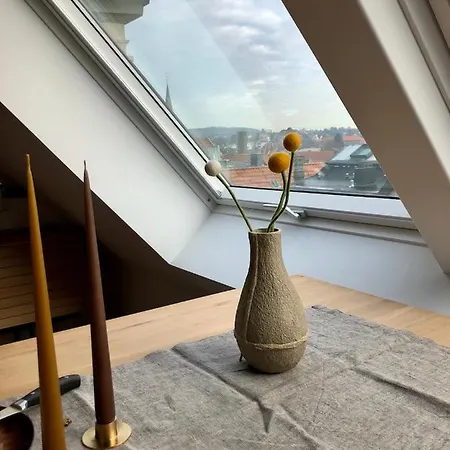 Raumausbeute Design Hoher Priester