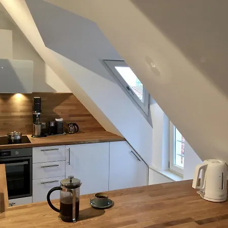 Raumausbeute Design Hoher Priester Apartment