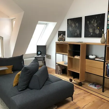 Raumausbeute Design Hoher Priester * 데트몰트