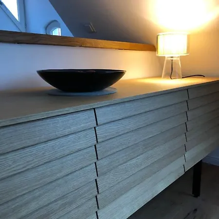 Apartment Raumausbeute Design Hoher Priester *