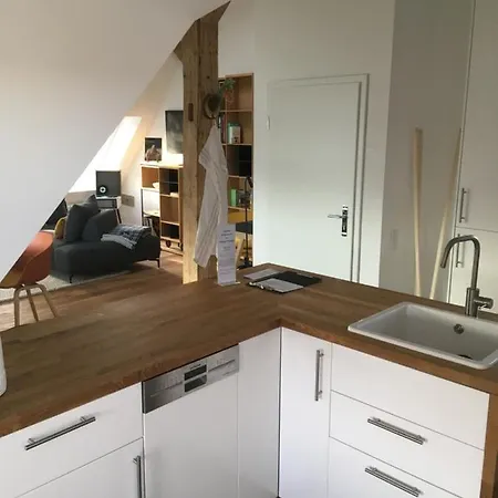 Apartment Raumausbeute Design Hoher Priester *