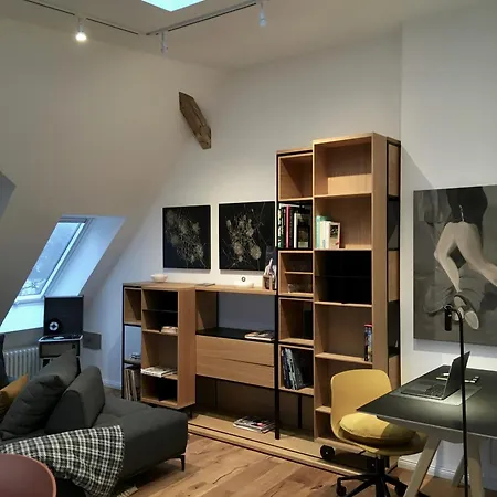 Raumausbeute Design Hoher Priester Apartment