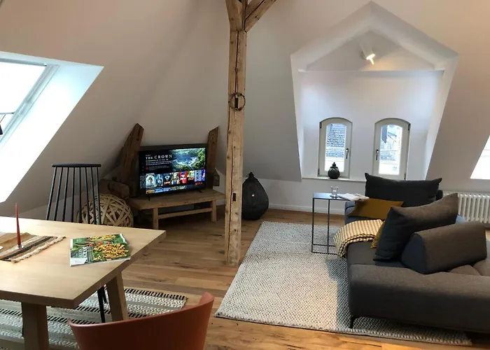 Raumausbeute Design Hoher Priester