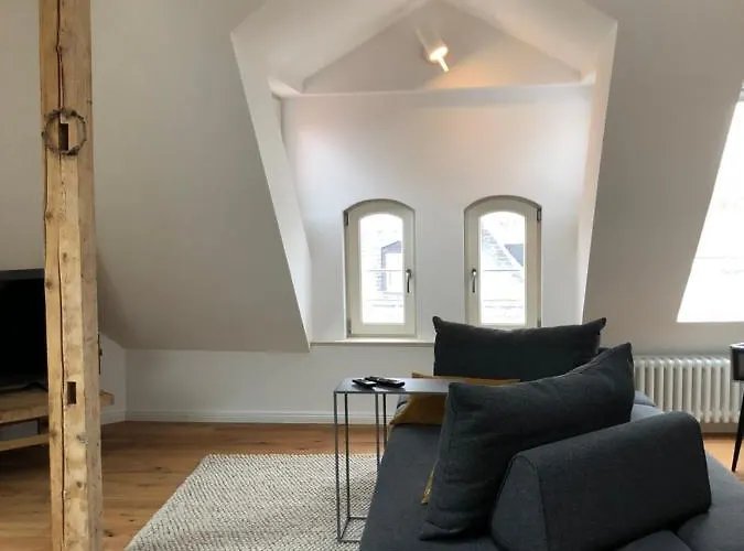 Raumausbeute Design Hoher Priester * ديتمولد