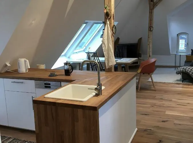 Apartamento Raumausbeute Design Hoher Priester *