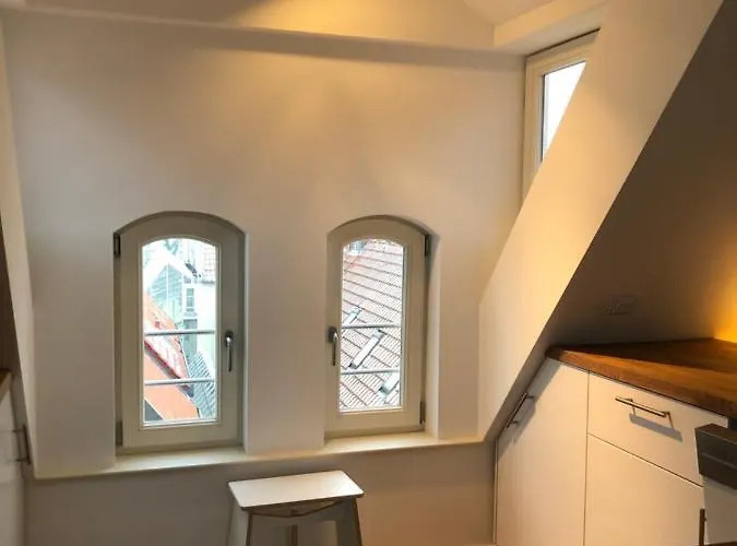 Raumausbeute Design Hoher Priester